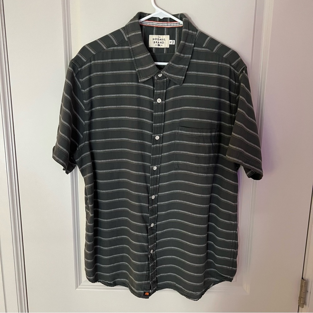 The Normal Brand mens short sleeve striped button down shirt | size Extra Large - Picture 8 of 11